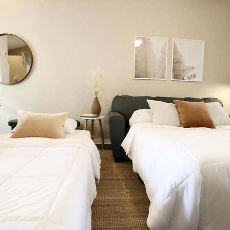 Nomad Retreat King Bed Boutique Condo W Garage Γκέινσβιλ Εξωτερικό φωτογραφία